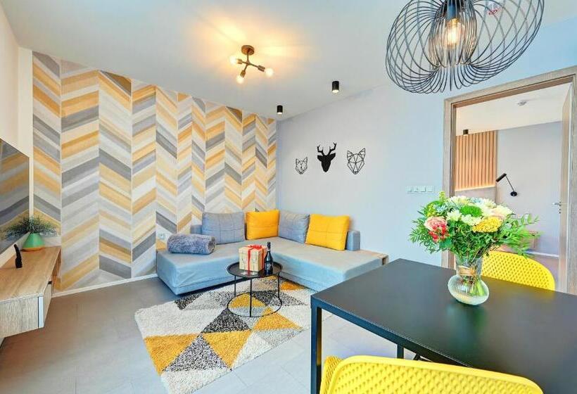 جناح مزود بجاكوزى, Wellness Hotel Fénix