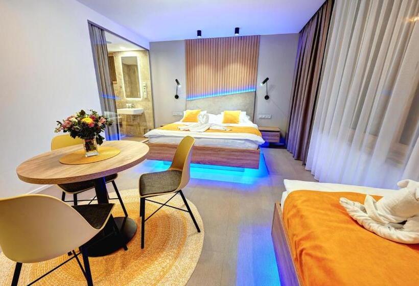 غرفة قياسية ثلاثية, Wellness Hotel Fénix