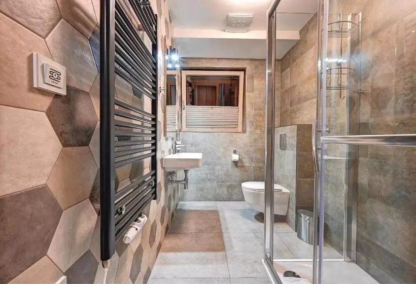 اتاق استاندارد سه نفره, Wellness Hotel Fénix