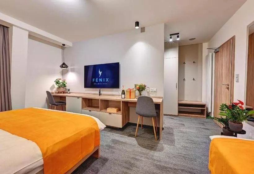 اتاق استاندارد سه نفره, Wellness Hotel Fénix