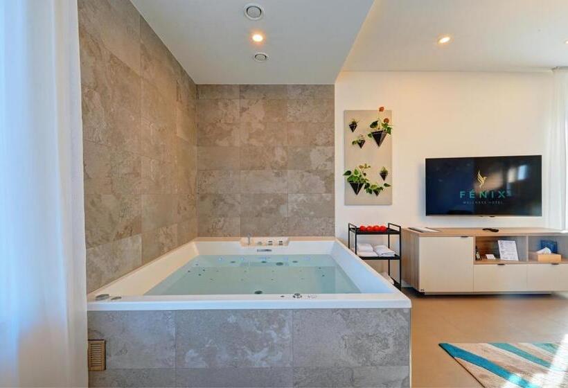 جناح, Wellness Hotel Fénix