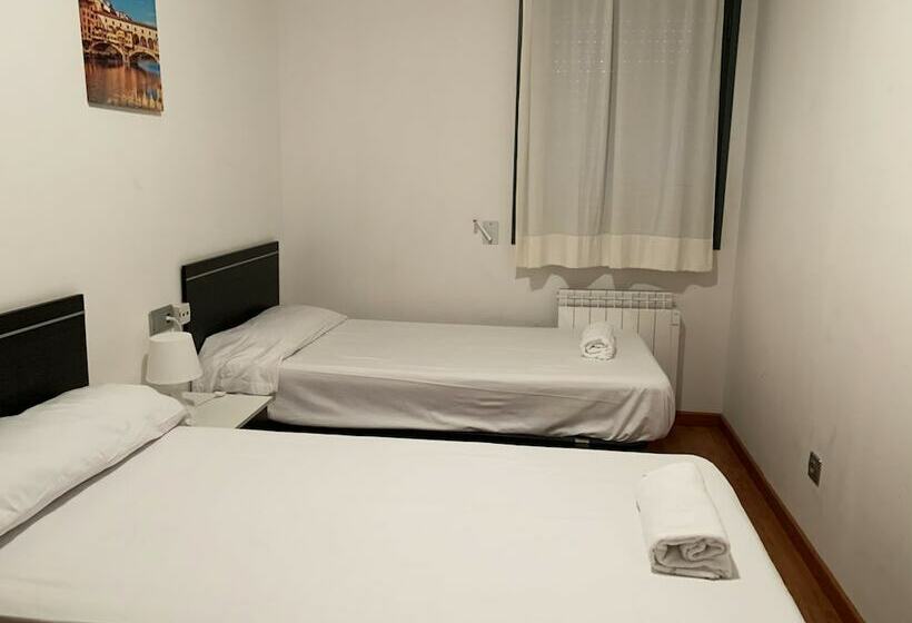 آپارتمان 2 خوابه, Apartamentos Canillo Les Moles 3000