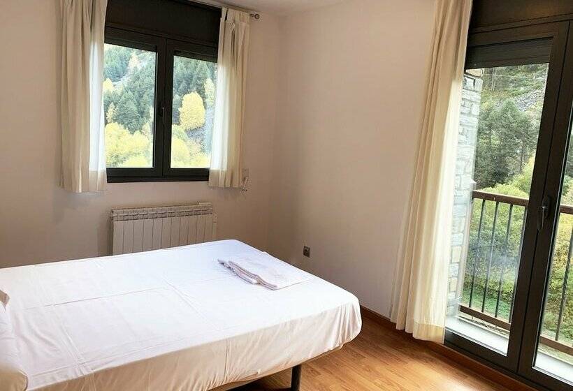 آپارتمان 2 خوابه, Apartamentos Canillo Les Moles 3000