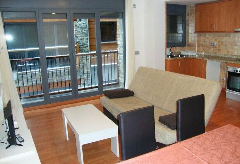 آپارتمان 2 خوابه, Apartamentos Canillo Les Moles 3000