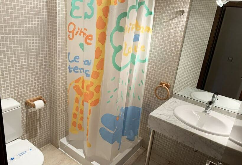آپارتمان 2 خوابه, Apartamentos Canillo Les Moles 3000