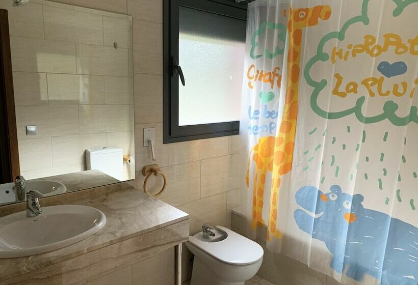 آپارتمان 2 خوابه, Apartamentos Canillo Les Moles 3000