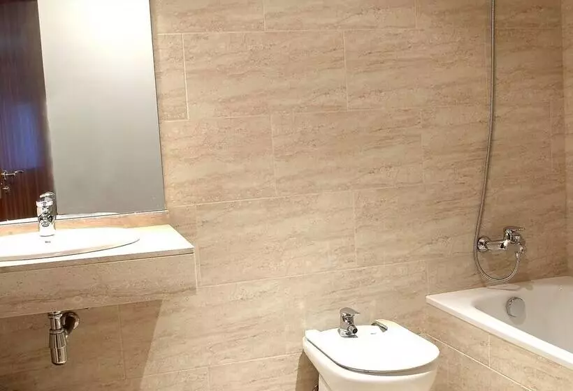 آپارتمان 2 خوابه, Apartamentos Canillo Les Moles 3000