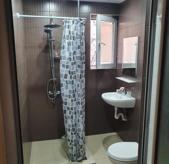 غرفة قياسية ثلاثية, Family Hotel Lazuren Briag