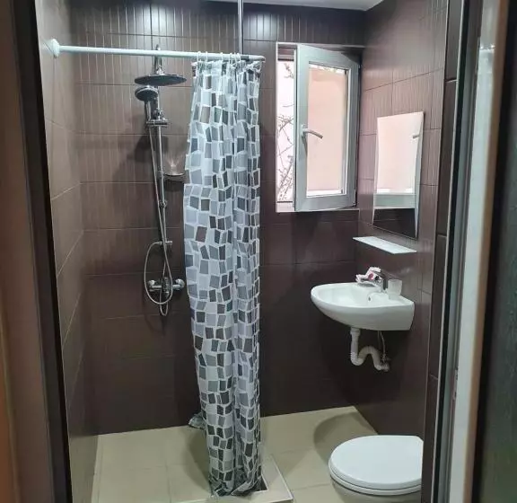 スタンダードトリプルルーム, Family Hotel Lazuren Briag
