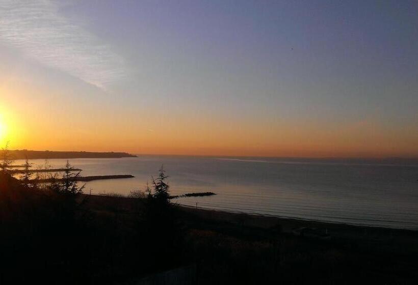 غرفة قياسية مطلّة علي البحر, Family Hotel Lazuren Briag