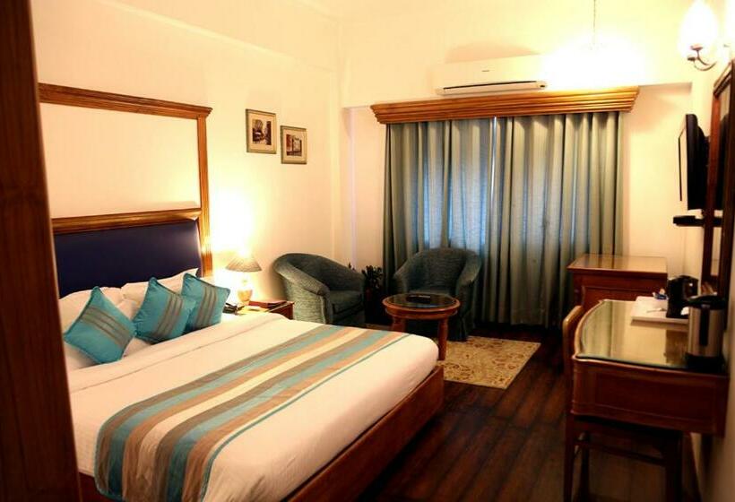 غرفة ديلوكس, Kamal Palace