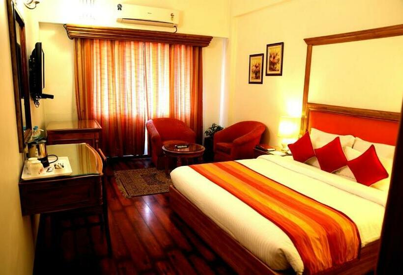 Номер Deluxe, Kamal Palace