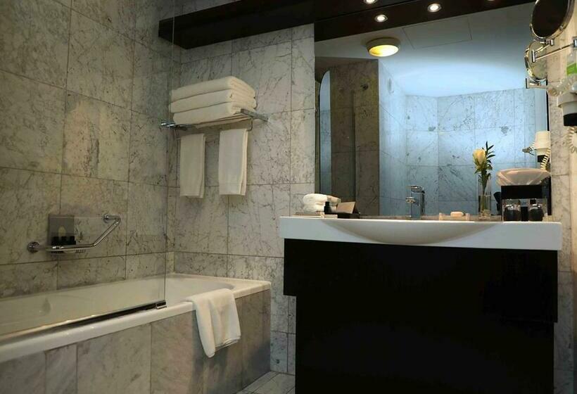 キングサイズベッドのスタンダードルーム, Babylon Rotana