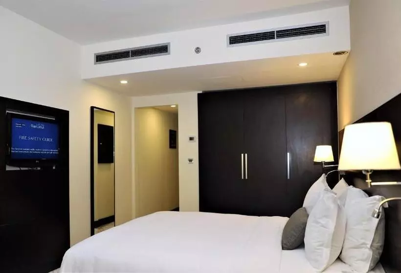 سوئیت با چشم‌انداز رودخانه, Babylon Rotana