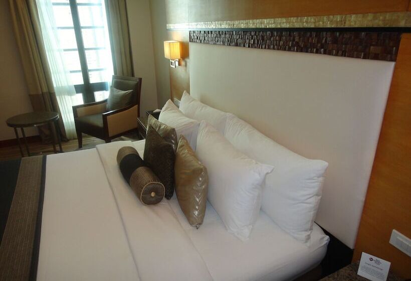 デラックスルーム, Best Western Plus The Ivywall Hotel   Palawan