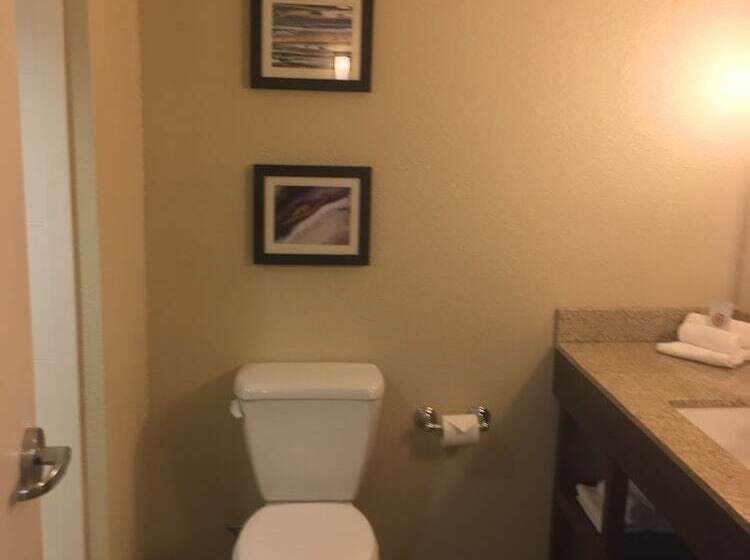 Номер Стандарт 2 Двуспальные Кровати, Comfort Inn & Suites Sidney I 80
