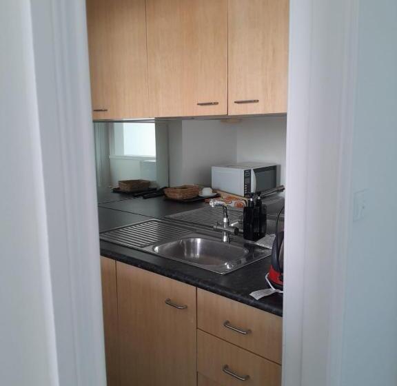 スイート, Little Coogee