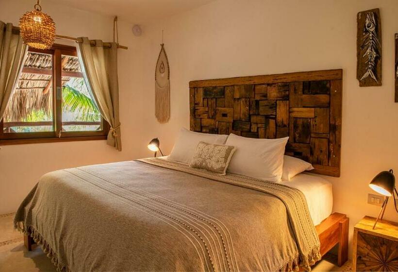 キングサイズベッドのデラックスルーム, El Corazón Boutique Hotel Adults Only With Beach Club S Pass Included