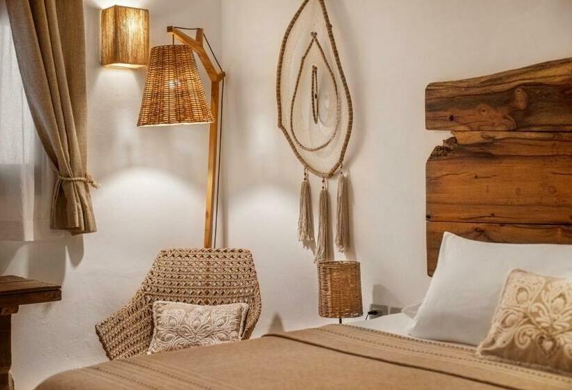 キングサイズベッドのデラックスルーム, El Corazón Boutique Hotel Adults Only With Beach Club S Pass Included