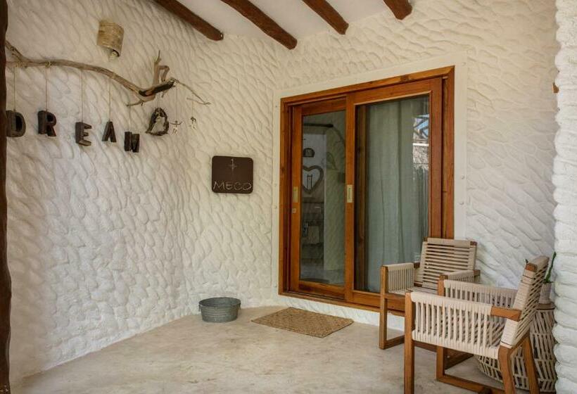 キングサイズベッドのデラックスルーム, El Corazón Boutique Hotel Adults Only With Beach Club S Pass Included