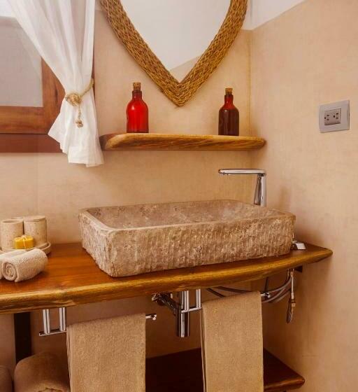 キングサイズベッドのデラックスルーム, El Corazón Boutique Hotel Adults Only With Beach Club S Pass Included