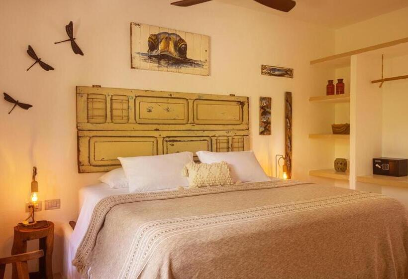 キングサイズベッドのデラックスルーム, El Corazón Boutique Hotel Adults Only With Beach Club S Pass Included