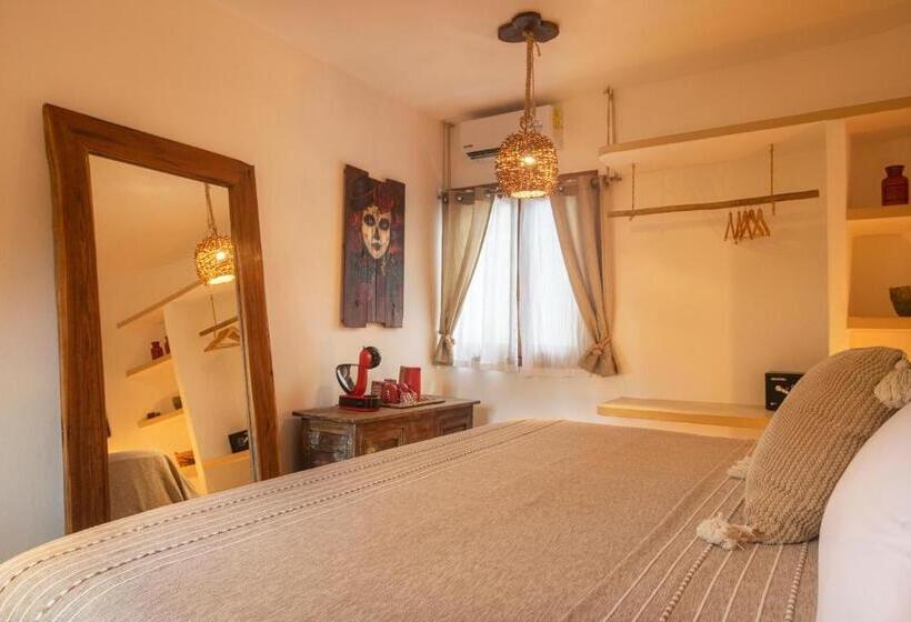 キングサイズベッドのデラックスルーム, El Corazón Boutique Hotel Adults Only With Beach Club S Pass Included