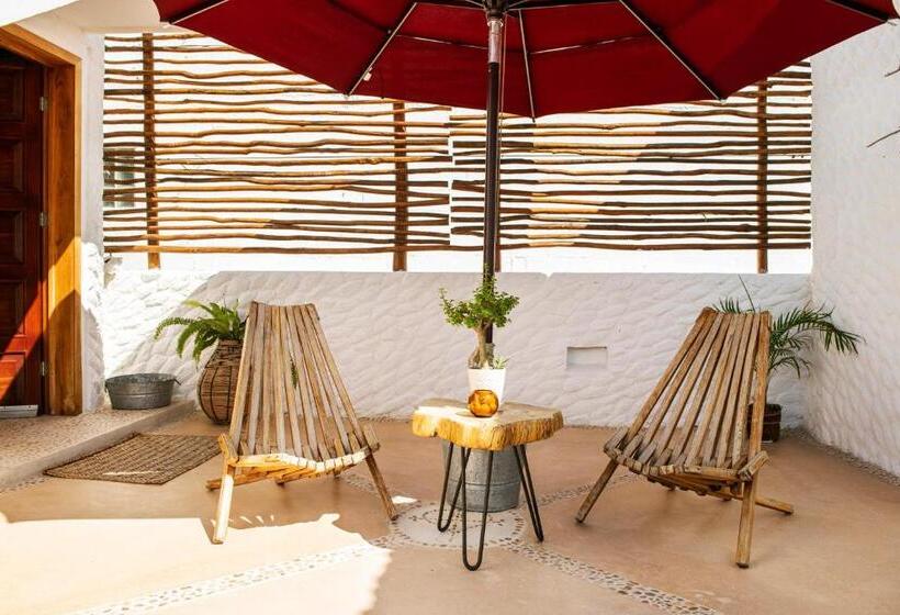 キングサイズベッドのスーペリアルーム, El Corazón Boutique Hotel Adults Only With Beach Club S Pass Included