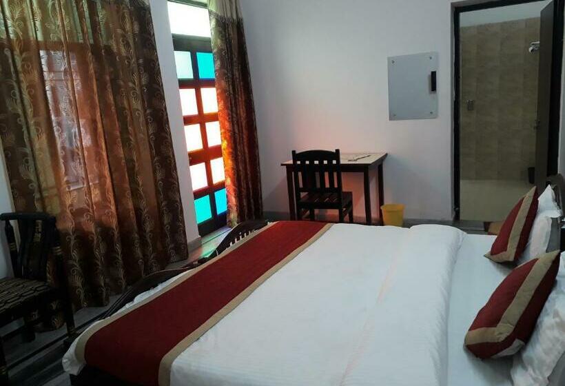 اتاق لوکس, Green Park Resort