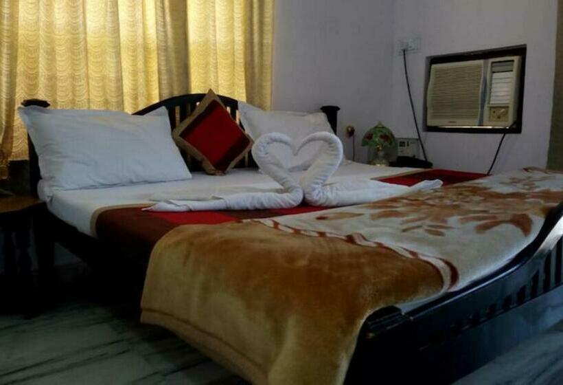 اتاق لوکس, Green Park Resort