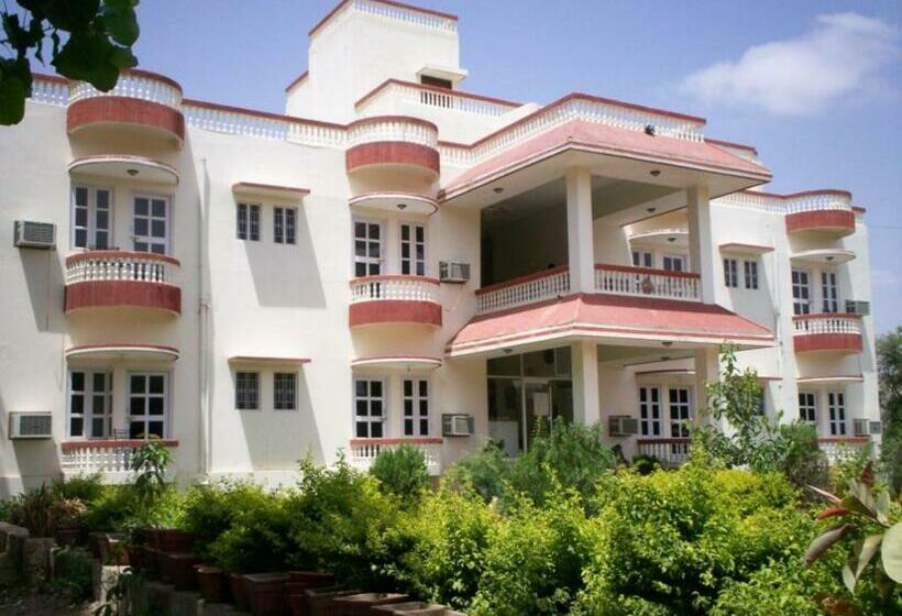 اتاق لوکس, Green Park Resort