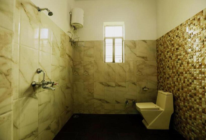 اتاق لوکس, Green Park Resort