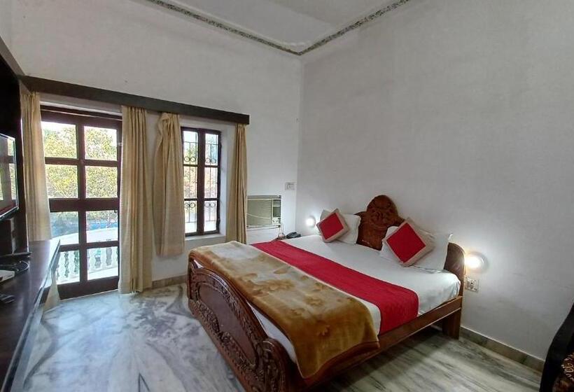 اتاق لوکس, Green Park Resort