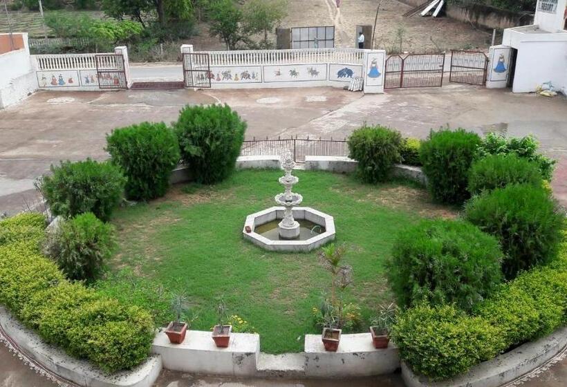 اتاق لوکس, Green Park Resort