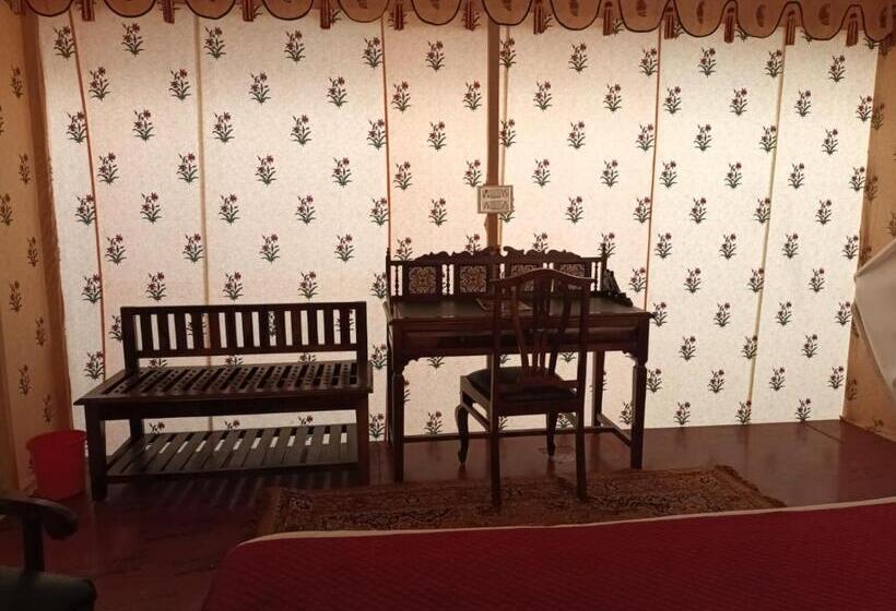 چادر با خدمات رفاهی استاندارد, Green Park Resort