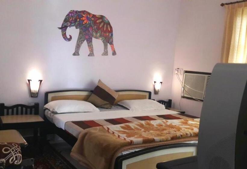 اتاق لوکس, Green Park Resort