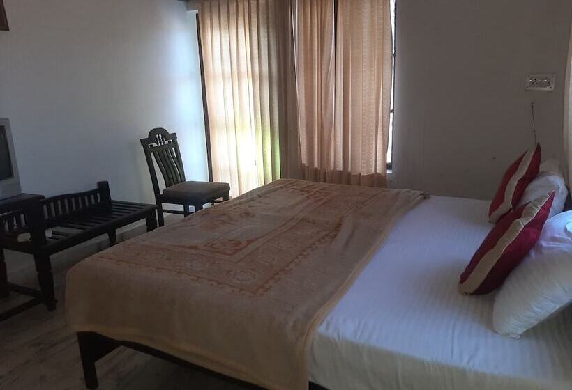 اتاق لوکس, Green Park Resort