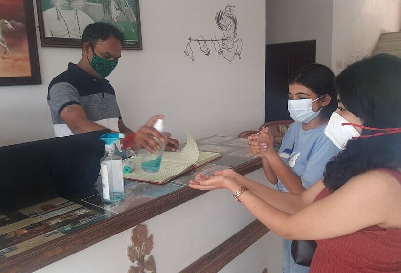 اتاق لوکس, Green Park Resort