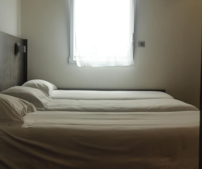 Номер Стандарт Трехместный, H24