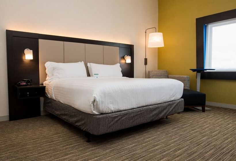 Люкс Адаптированный для Инвалидов, Holiday Inn Express & Suites   Marietta, An Ihg