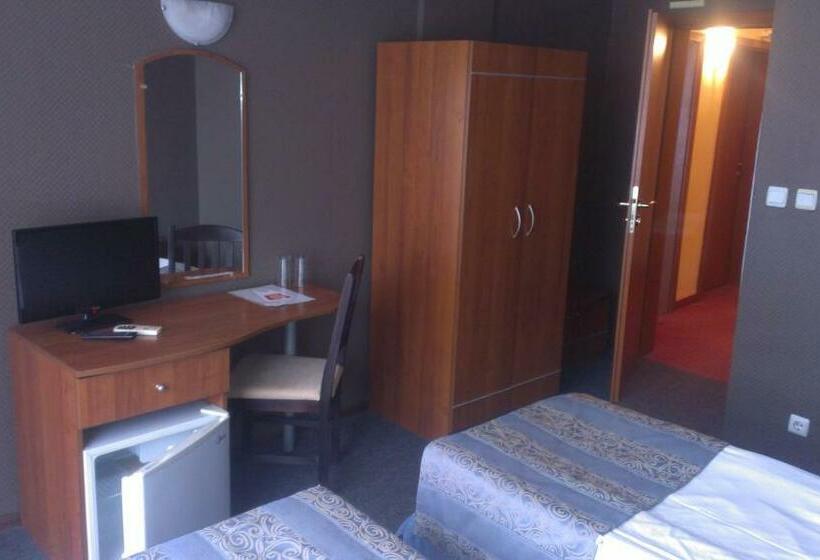 غرفة قياسية, Family Hotel Lazuren Briag