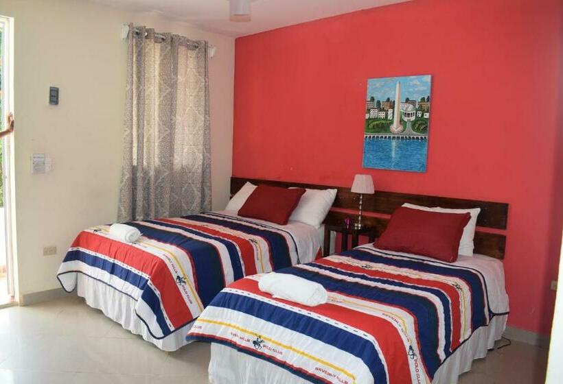 חדר אקונומי לשלושה, Mansion Giahn Bed & Breakfast