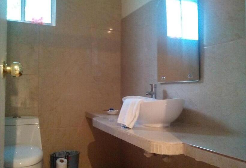 Familienzimmer, Mansion Giahn Bed & Breakfast