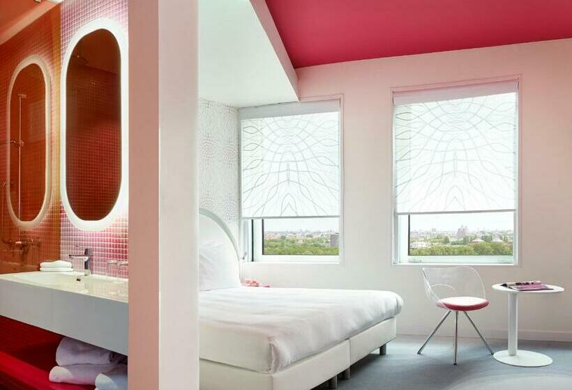 سوییت جونیور, Park Inn By Radisson Amsterdam City West