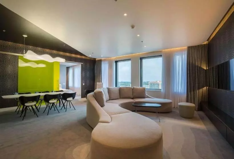 スイート, Park Inn By Radisson Amsterdam City West
