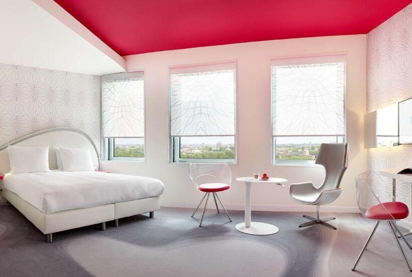 سوییت جونیور, Park Inn By Radisson Amsterdam City West