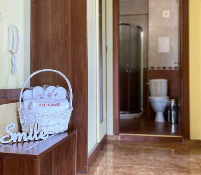 Apartamento 1 Dormitório com Sacada, Zaara