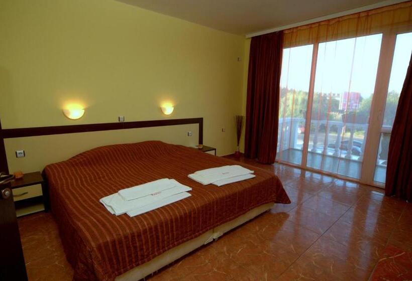 آپارتمان 1 خوابه با بالکن, Zaara