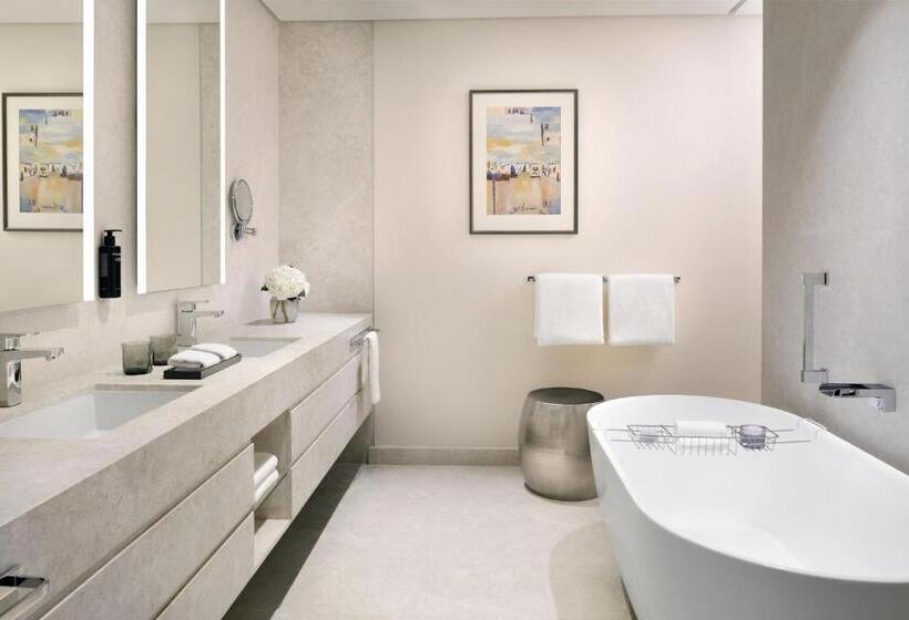 Апартаменты 1 Спальня, La Ville Hotel & Suites City Walk Dubai, Autograph Collection