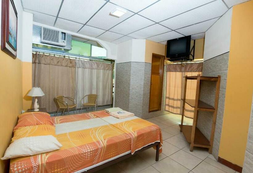 اتاق خانوادگی, Grand Hotel Libertad Ghl